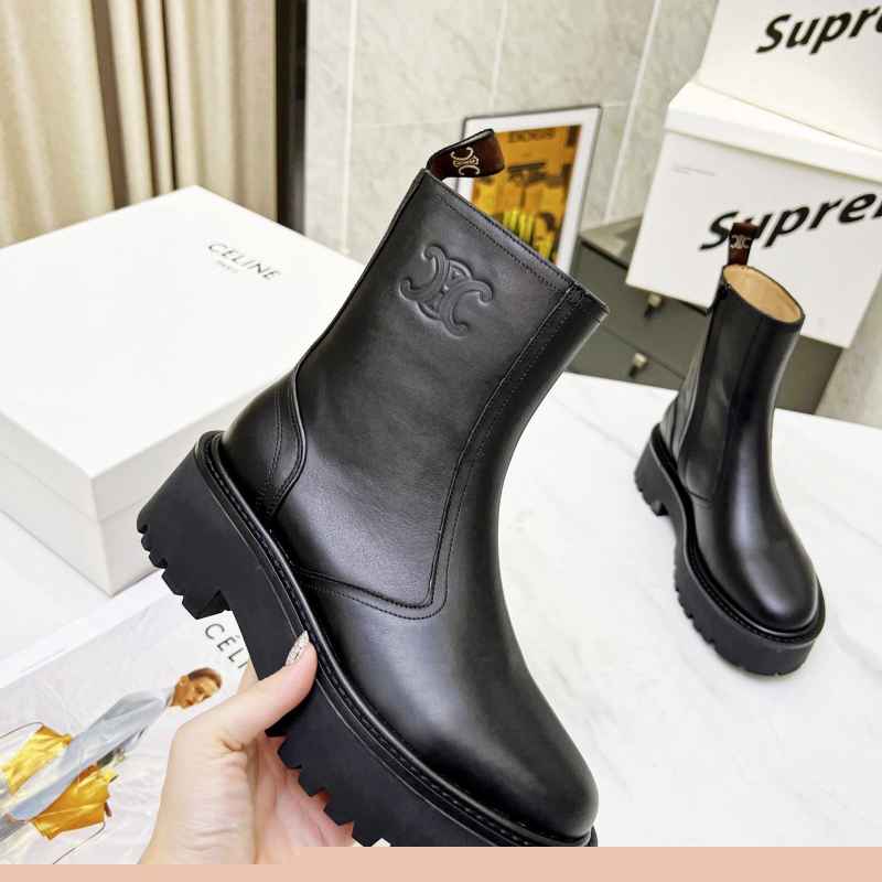 H**mes boots